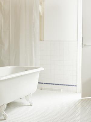 遺品は片付けづらいため長崎の会社に