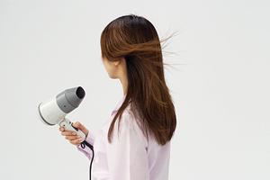 自分に合ったカラコンを見つけるなら