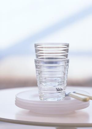 同窓会名簿の買取サービスがある