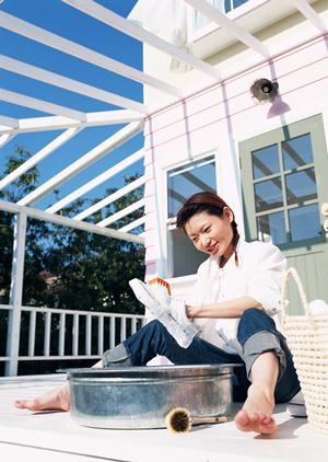 伝統と高級感を融合した扇子の記念品活用術｜企業イメージ向上のための選び方とデザイン例